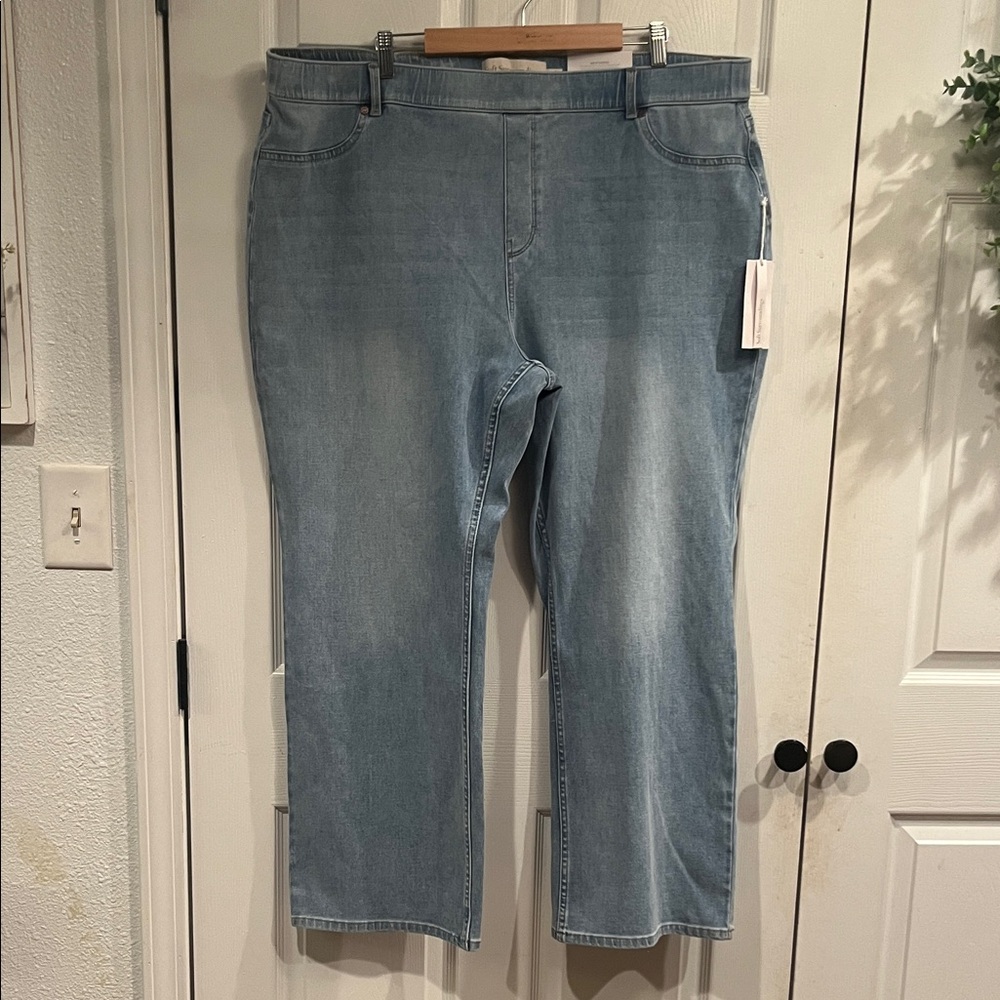 Soft Surroundings Ultimate Denim Pull On Bootcut  Jeans